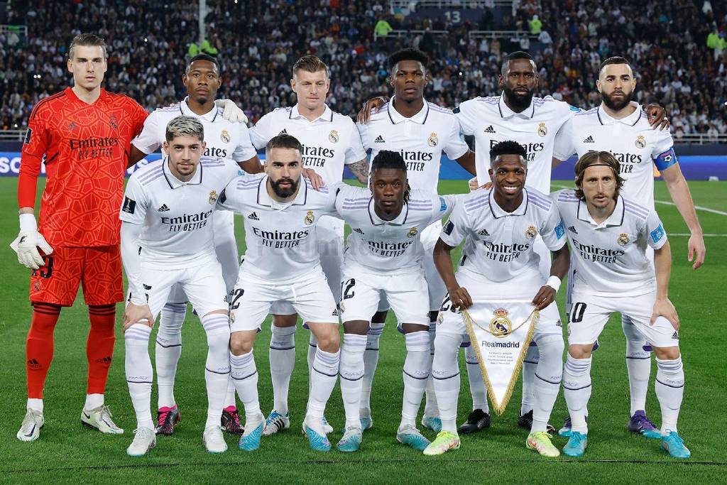 皇马欧冠征途：逆境重生，剑指巅峰荣耀